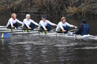 Durham ARC Women\'s Masters E 4x+ (Nicola Field, Linda Forwood, Vickie Jackson, Julie Kitson and Andy Jaggard)